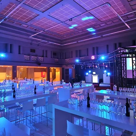 테르마에 팰리스 호텔 4*