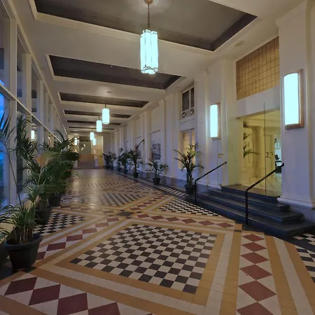 호텔 테르마에 팰리스