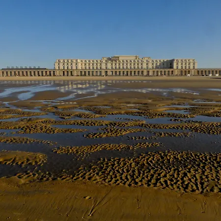 테르마에 팰리스 호텔 4*