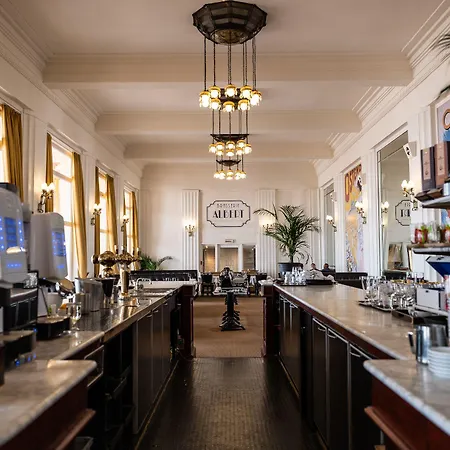 테르마에 팰리스