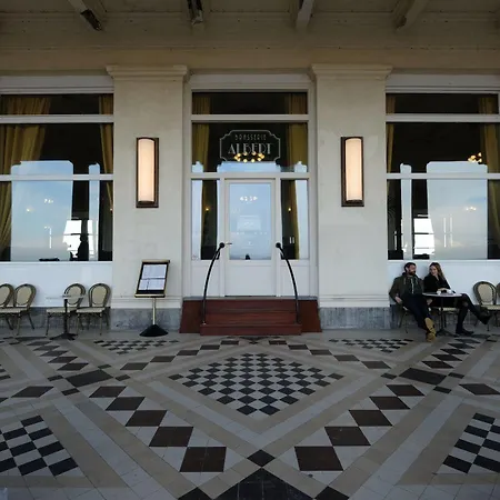 Thermae Palace 4* Ostenda